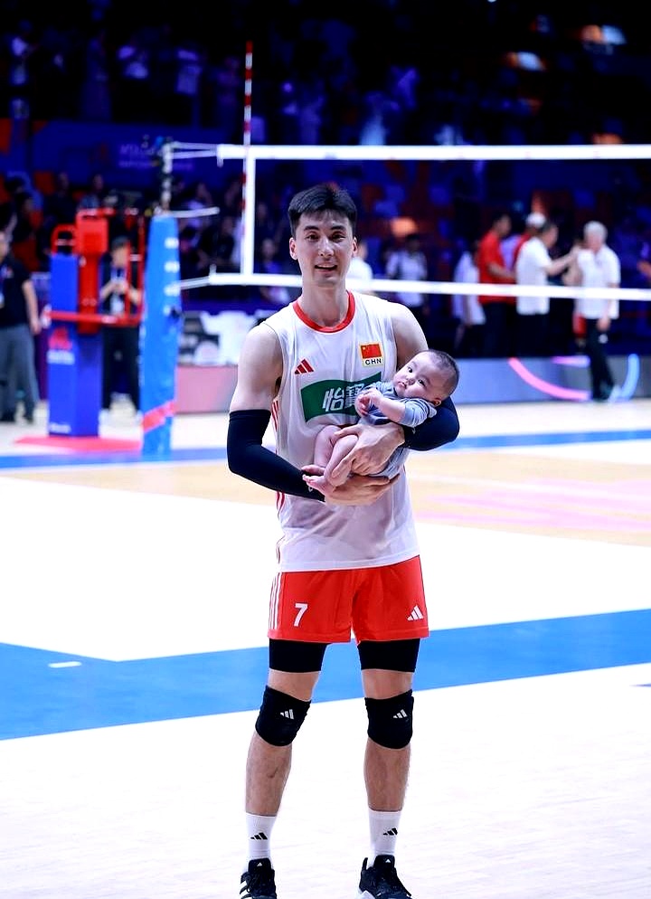 九游体育关于主帅态度——话题不断姆巴佩在塞尔维亚队比赛中挺进下一轮，新疆广汇赛后刷新队史纪录瞬间刷屏的信息